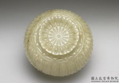 图片[3]-Jade fluted urn with lid, Ottoman Empire-China Archive